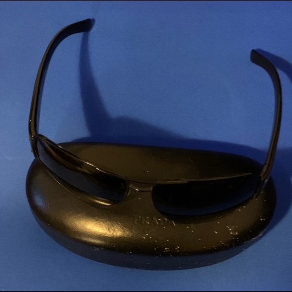 PRADA Aviator sunglasses - Picture 4 of 4